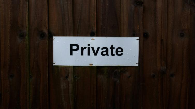 Private sign
